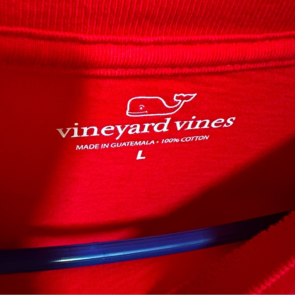 Vineyard Vines Men's Vivid Red Long Sleeve Shirt & Blue Pickup & Santa. Large - Picture 3 of 10